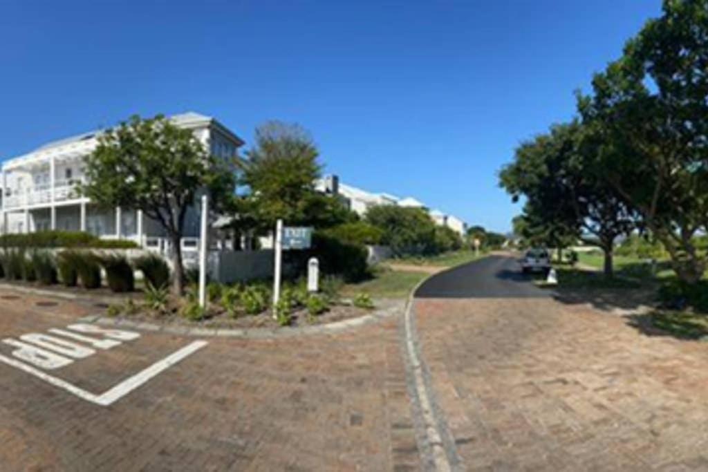 Summit Song - Thesen Island Villa Knysna Bagian luar foto