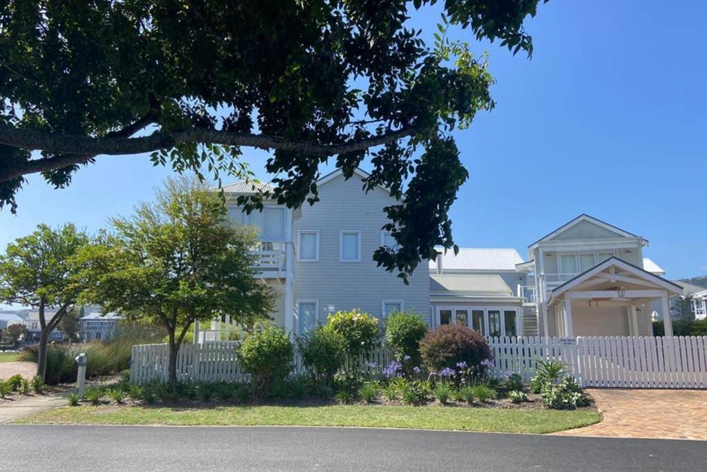 Summit Song - Thesen Island Villa Knysna Bagian luar foto