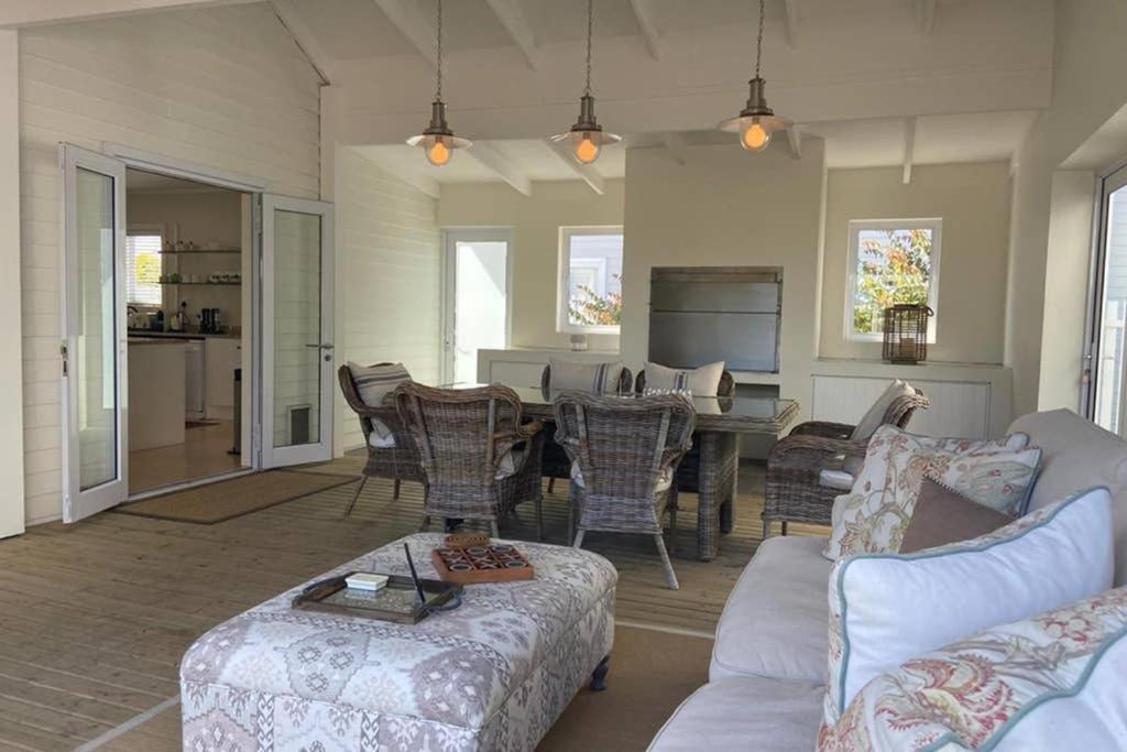 Summit Song - Thesen Island Villa Knysna Bagian luar foto